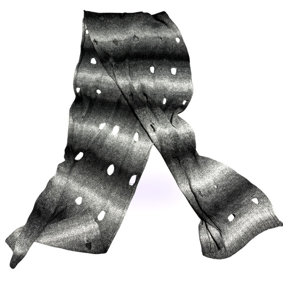 Vintage polka dot distressed holes wool scarf - Picture 1 of 7